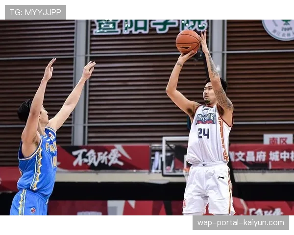 广厦九胜一负领跑积分榜 卫冕冠军展现均衡体系